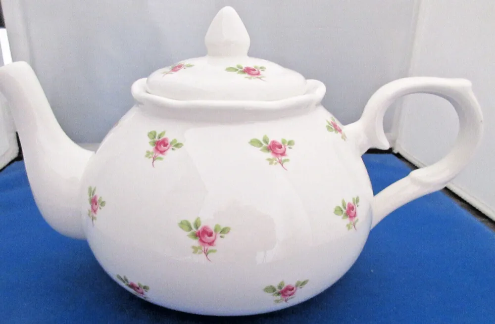 Teapots|Adderley Ceramics Dot Rose Teapot