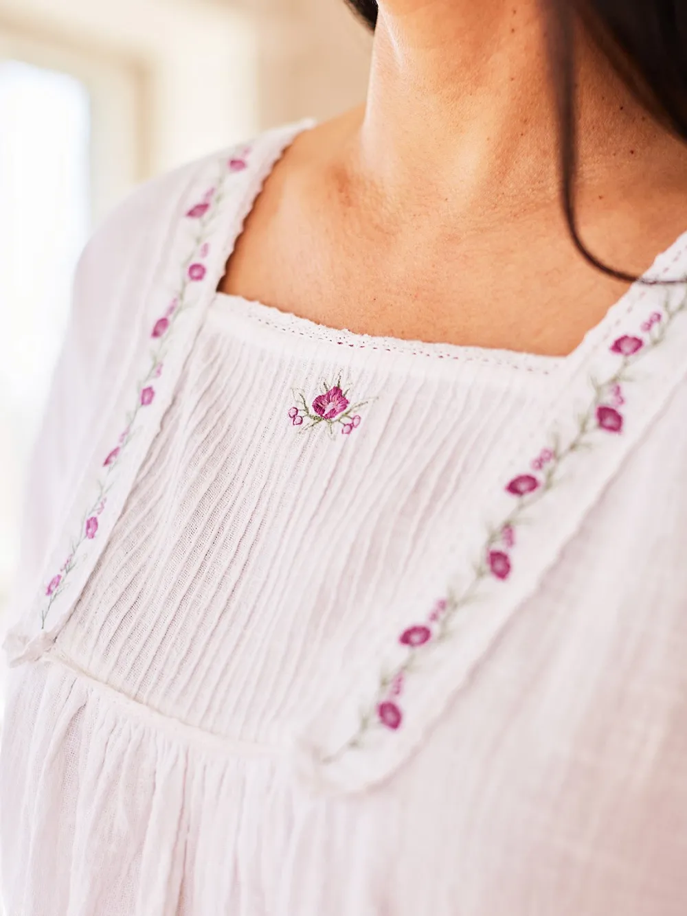 April Cornell Robes, Nightgowns & Dresses|Avondale White Nighty