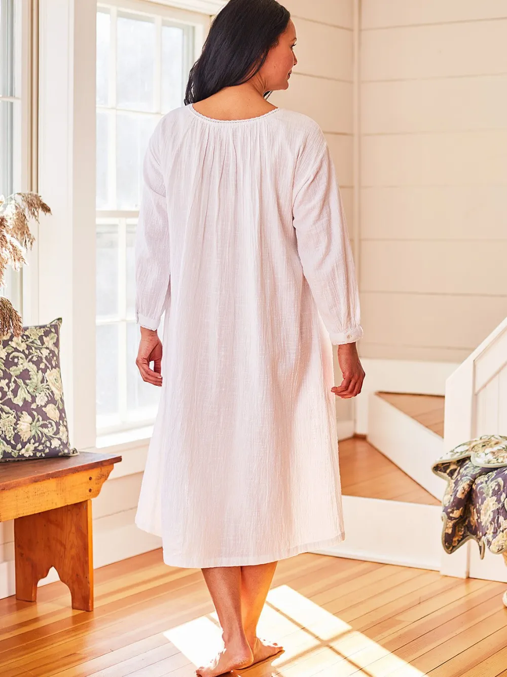April Cornell Robes, Nightgowns & Dresses|Avondale White Nighty