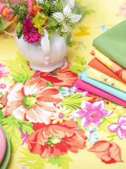 April Cornell Tablecloths|Charming Sunshine Tablecloth, 60" x 90"