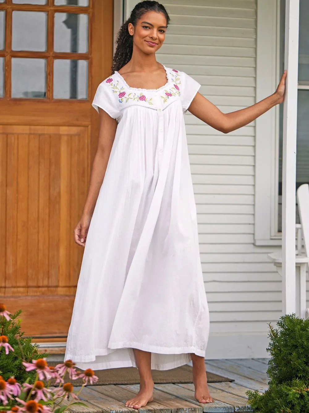 April Cornell Robes, Nightgowns & Dresses|Jardin White Nighty