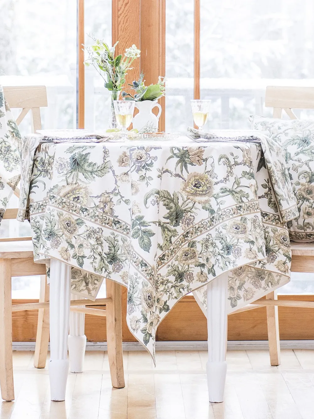 April Cornell Tablecloths|Lillian Ecru Tablecloth, 54" x 54"