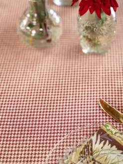 April Cornell Tablecloths|Pheasant Cabernet Tablecloth, 60" x 90"