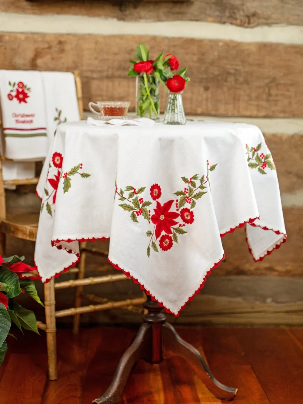 April Cornell Tablecloths|Poinsettia with Red Trim Embroidered Tablecloth, 36" x 36"