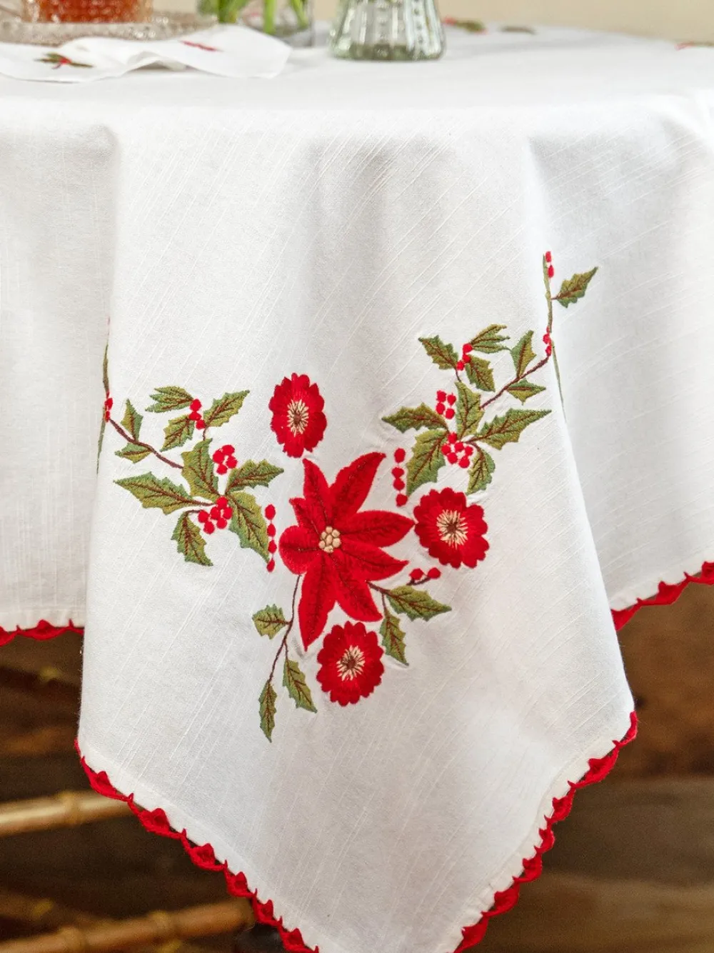 April Cornell Tablecloths|Poinsettia with Red Trim Embroidered Tablecloth, 36" x 36"