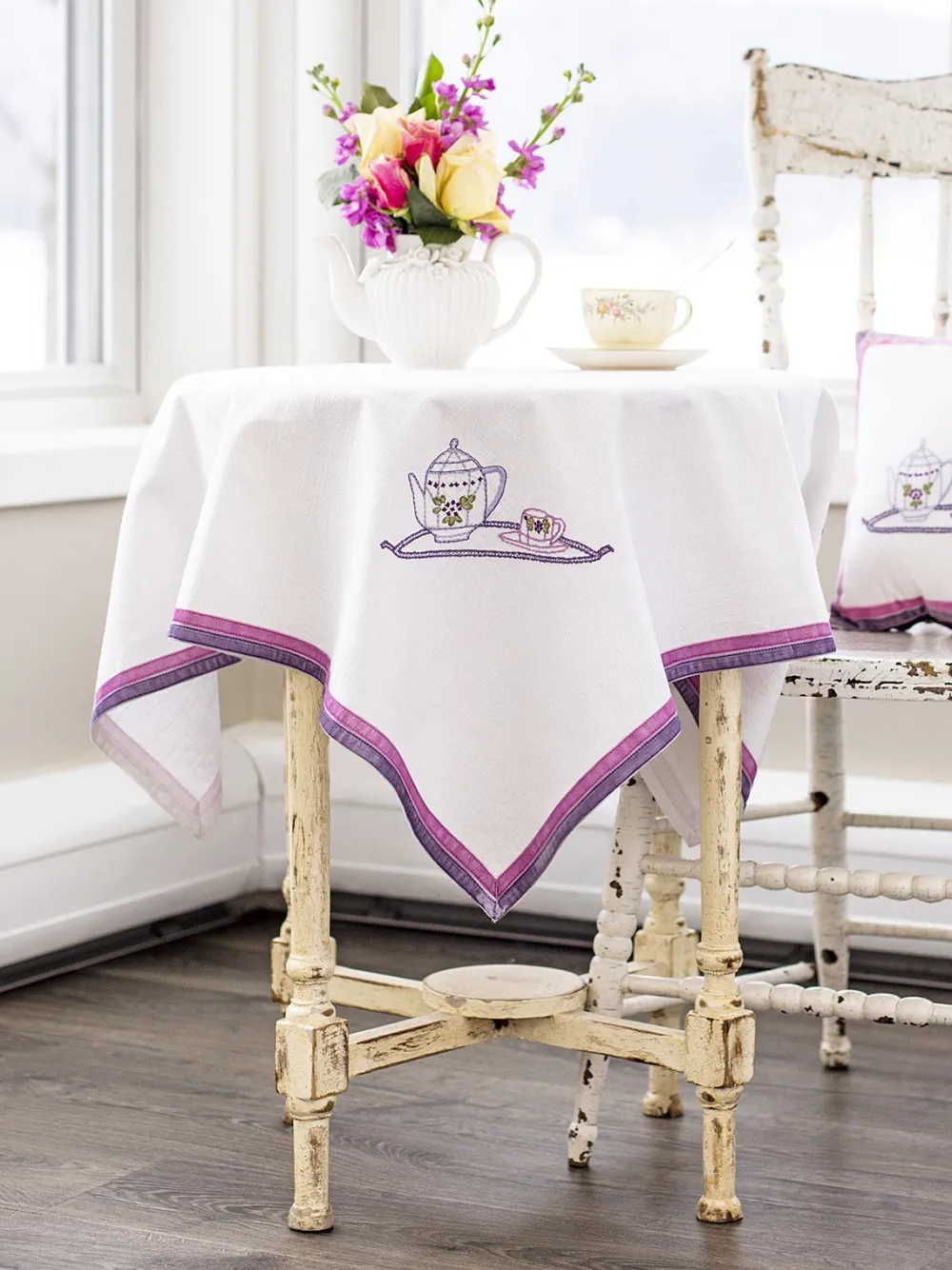 April Cornell Tablecloths|Tea Time Embroidered Tablecloth - Lavender - 36" x 36"