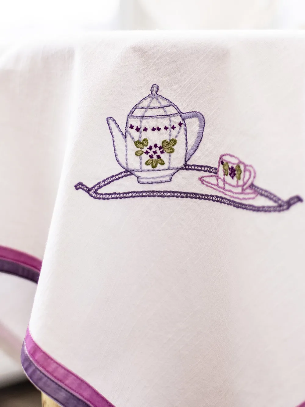 April Cornell Tablecloths|Tea Time Embroidered Tablecloth - Lavender - 36" x 36"