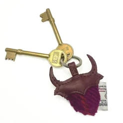 Souvenirs|Harris Tweed Purple Check Highland Coo Keyring