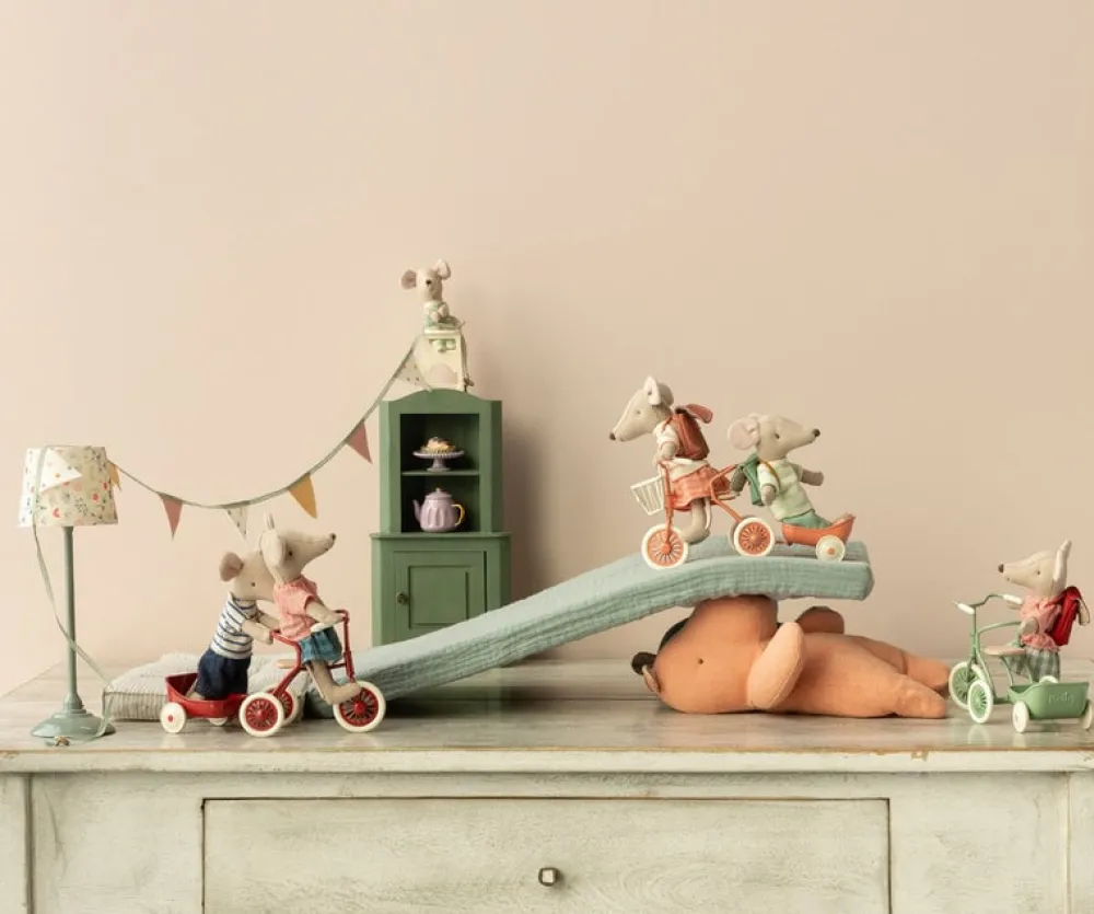 Maileg Maileg|Toys|Abri à Tricycle, Mouse (Coral)