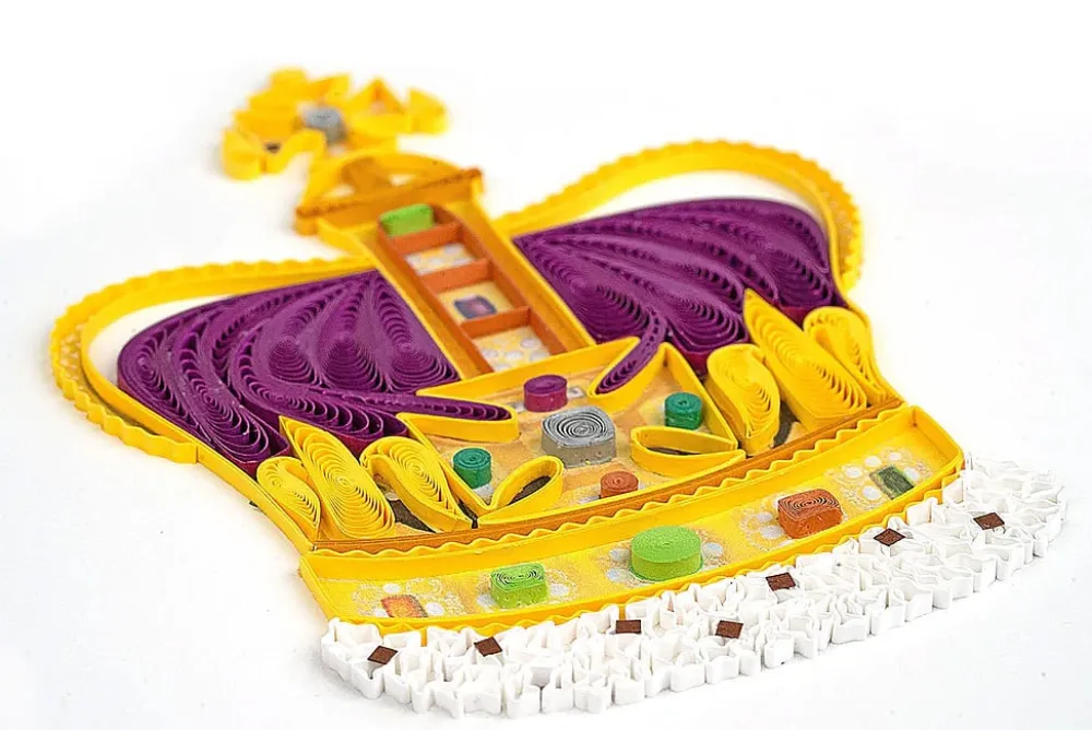 Greeting Cards|St. Edward's Crown Quilled Greeting Card